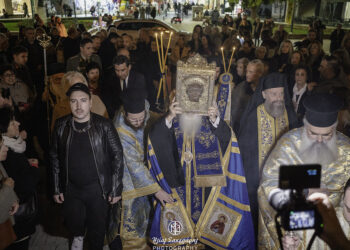 Πληθωρική υποδοχή της Παναγίας Εικονιστρίας στον Βόλο