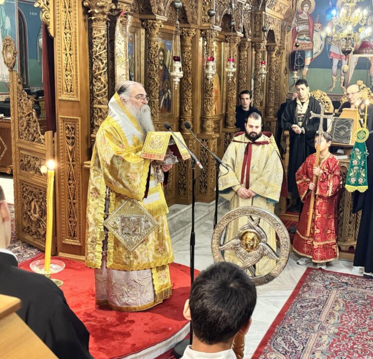 ΑΡΧΙΕΡΑΤΙΚΗ ΘΕΙΑ ΛΕΙΤΟΥΡΓΙΑ ΧΡΙΣΤΟΥΓΕΝΝΩΝ ΣΤΗΝ ΑΡΙΔΑΙΑ