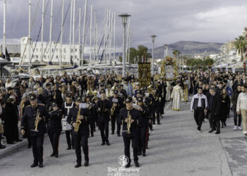 Με λαμπρότητα ο Βόλος τίμησε τον Προστάτη του Άγιο Νικόλαο
