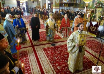 Πλήθος πιστών στην πανήγυρη του Ι.Ν. Αγίου Νικολάου Σπάρτης