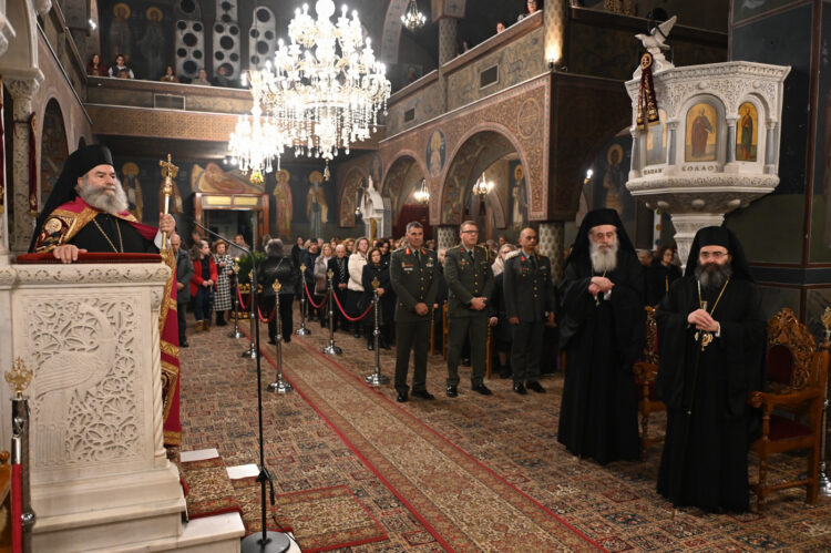 Πολυαρχιερατικός Εσπερινός της Αγίας Βαρβάρας στην Ι. Μ. Μαντινείας