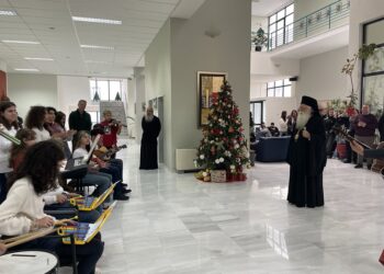 Χριστουγεννιάτικες μελωδίες πλημμύρισε το Συνεδριακό Κέντρο Θεσσαλίας