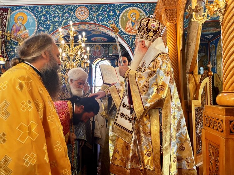 Χειροθεσία Πνευματικού στην Αγριά