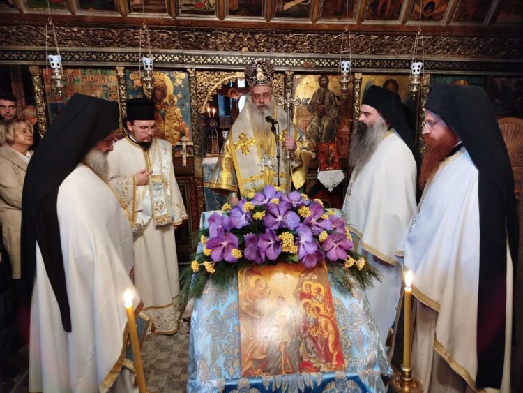 Κυριακή προ των Φώτων στην Ι. Μητρόπολη Μαντινείας και Κυνουρίας