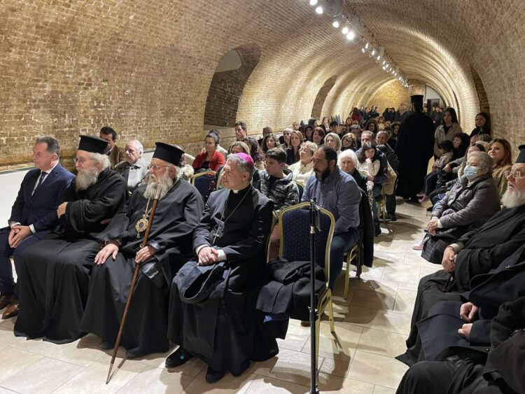 ΕΚΔΗΛΩΣΗ ΠΡΟΣ ΤΙΜΗ ΤΩΝ ΕΚΠΑΙΔΕΥΤΙΚΩΝ ΣΤΗΝ ΜΗΤΡΟΠΟΛΗ ΚΕΡΚΥΡΑΣ