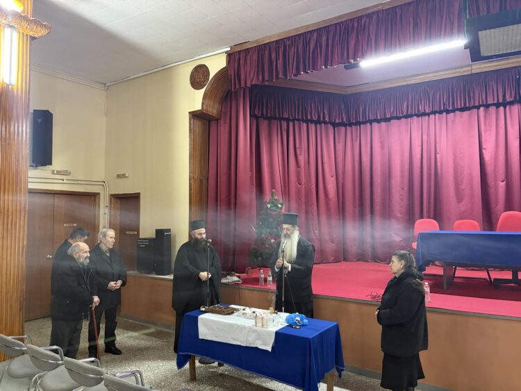 Ο Μητρ. Φθιώτιδος Συμεών στην Ενοριακή Σύναξη Κύκλου Μελέτης Αγίας Γραφής στον Δομοκό