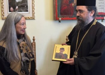 Στὸν Μητροπολίτη Καστορίας κ. Καλλίνικο, ἡ νέα Πρέσβης τοῦ Καναδᾶ στὴν Ἑλλάδα κ. Sonya Thissen