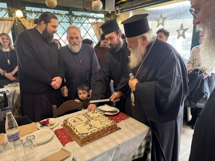 ΣΥΝΑΝΤΗΣΗ ΤΟΥ ΜΗΤΡΟΠΟΛΙΤΗ ΚΕΡΚΥΡΑΣ ΜΕ ΤΑ ΣΤΕΛΕΧΗ ΤΩΝ ΚΑΤΑΣΚΗΝΩΣΕΩΝ