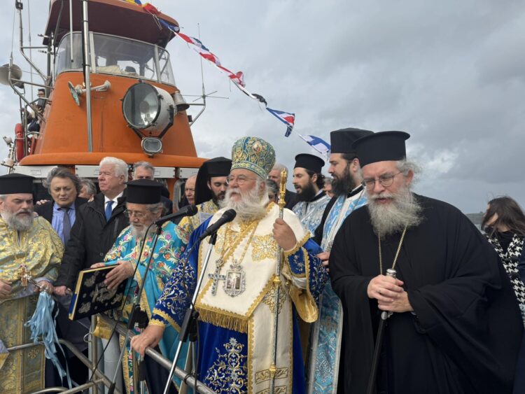 Ο ΑΓΙΑΣΜΟΣ ΤΩΝ ΥΔΑΤΩΝ ΣΤΗΝ ΚΕΡΚΥΡΑ