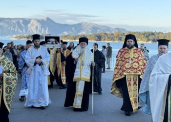 ΕΣΠΕΡΙΝΟΣ ΓΙΑ ΤΟΝ ΑΓΙΟ ΑΡΣΕΝΙΟ ΣΤΗΝ ΚΕΡΚΥΡΑ