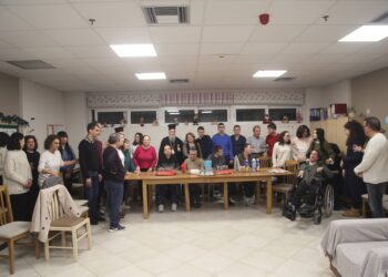 Ὁ Μητροπολίτης Ναυπάκτου σὲ στέγη τῆς Ἀλκυόνης