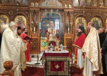 ΜΗΤΡΟΠΟΛΙΤΗΣ ΧΑΛΚΙΔΟΣ: Η ΑΛΛΑΓΗ ΤΟΥ ΧΡΟΝΟΥ ΔΕΝ ΦΕΡΝΕΙ ΚΑΤΙ, Η ΑΛΛΑΓΗ ΤΩΝ ΑΝΘΡΩΠΩΝ ΕΙΝΑΙ ΤΟ ΑΛΗΘΙΝΟ ΔΩΡΟ