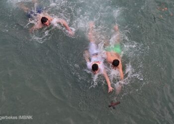 Η εορτή των Θεοφανείων και κατάδυση του τιμίου Σταυρού στη Βέροια