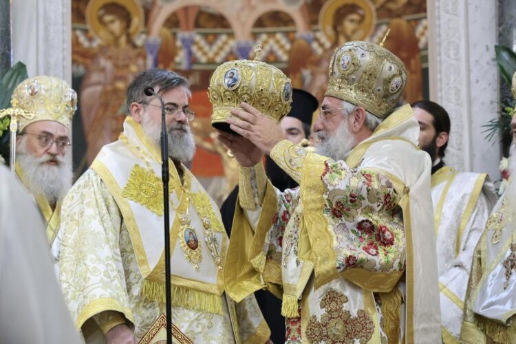 Η χειροτονία του νέου Μητροπολίτη Κυδωνίας και Αποκορώνου με συγκίνηση και ευλάβεια