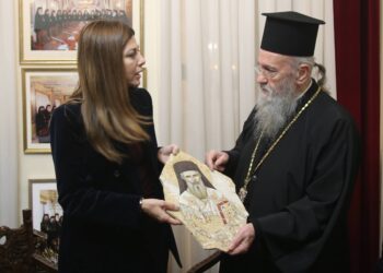 Ἡ Ὑπουργός Παιδείας στόν Μητροπολίτη Ναυπάκτου