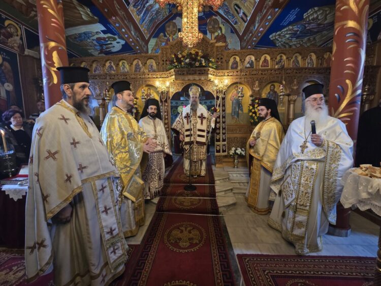 Η ΚΟΙΝΟΤΗΤΑ ΤΟΥ ΑΓΙΟΥ ΧΑΡΑΛΑΜΠΟΥΣ ΠΑΝΗΓΥΡΙΣΕ ΤΟΝ ΠΡΟΣΤΑΤΗ ΤΗΣ…