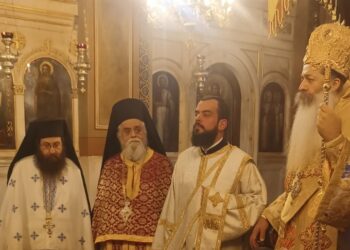 Ο Φθιώτιδος Συμεών στον Ι.Ν. Αγίων Θεοδώρων πλ. Κλαυθμώνος