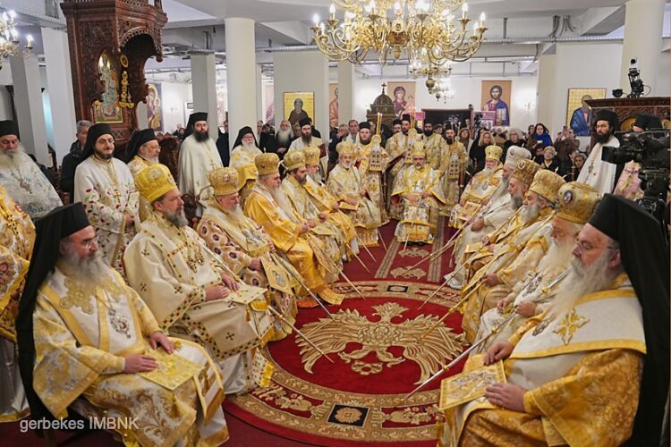 Πολυαρχιερατικό συλλείτουργο και ετήσιο μνημόσυνο του Ηγουμένου της Παναγίας Δοβρά