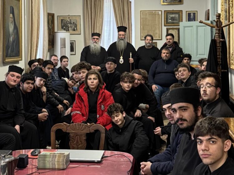 Ο ΜΗΤΡΟΠΟΛΙΤΗΣ ΚΙΤΡΟΥΣ ΓΕΩΡΓΙΟΣ  ΣΤΗΝ ΑΘΩΝΙΑΔΑ ΕΚΚΛΗΣΙΑΣΤΙΚΗ ΑΚΑΔΗΜΙΑ