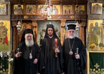 ΑΡΧΗ ΤΟΥ ΤΡΙΩΔΙΟΥ ΜΕ ΚΟΥΡΑ ΜΟΝΑΧΟΥ ΣΤΗΝ Ι. ΜΗΤΡΟΠΟΛΗ ΧΑΛΚΙΔΟΣ