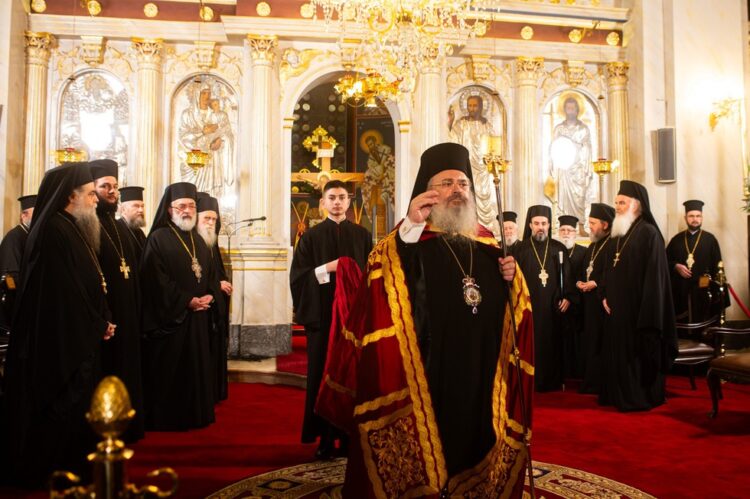 Πολυαρχιερατικός Εσπερινός για την Πολιούχο της Καλαμάτας «Παναγία Υπαπαντή»