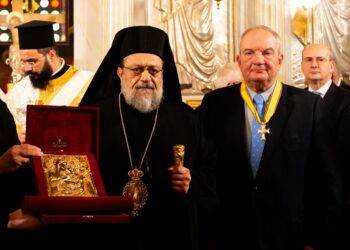 Χιλιάδες πιστοί στην Παναγία την “Υπαπαντή” στην Καλαμάτα