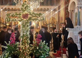 Ο Δ΄ Κατανυκτικός Εσπερινός σε Νεάπολη και Σπάρτη