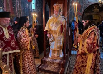 Πνευματική συγκίνηση στη Δ΄ Κυριακή των Νηστειών στην Ιερά Μονή Ρεντίνης