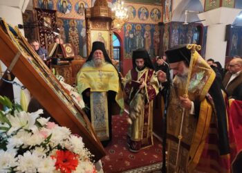 Με λαμπρότητα η υποδοχή της Παναγίας «Κορωνιωτίσσης» και οι Δ΄ Χαιρετισμοί στο Μακρυχώρι