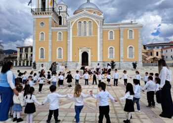 Εορτασμός της Εθνικής Επετείου από τα νήπια του Παιδικού Σταθμού της Ι.Μ. Μεσσηνίας