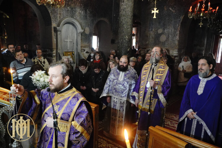 Προηγιασμένη Θεία Λειτουργία στον Βυζαντινό Ιερό Ναό των Αγίων Δώδεκα Αποστόλων