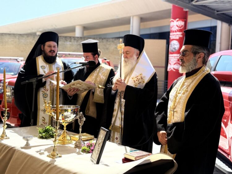 Ο Κορίνθου  Παύλος στην εκδήλωση παράδοσης – παραλαβής Πυροσβεστικών Οχημάτων