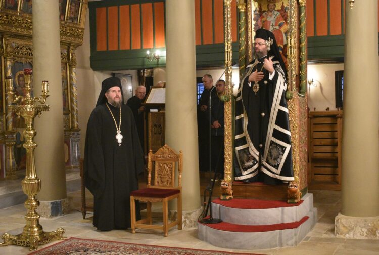 Ο Έ Κατανυκτικός Εσπερινός στην Κομοτηνή με ομιλητή τον Αρχιμ. Ιγνάτιο Μουρτζανό