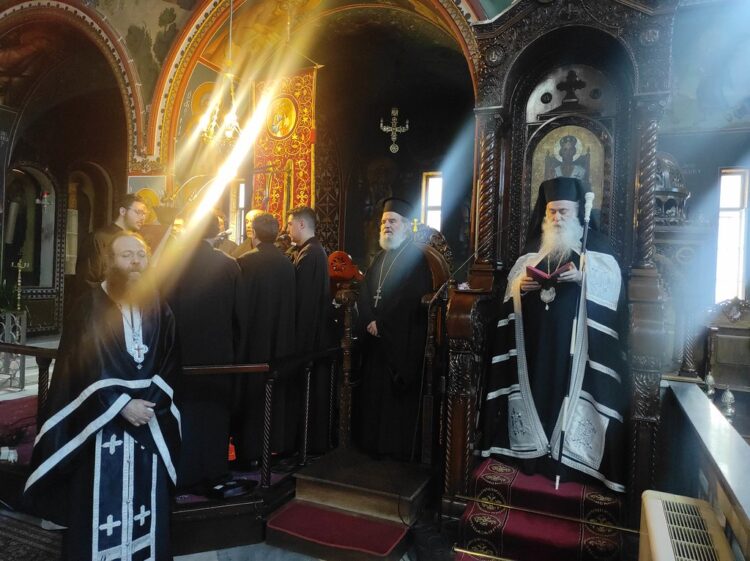 Ο ΣΤ’ Κατανυκτικός Εσπερινός στην Ιερά Μητρόπολη Κορίνθου