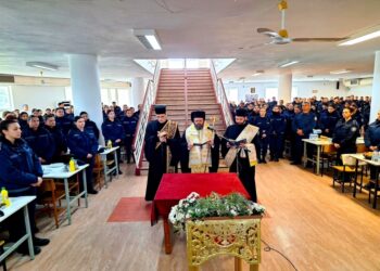 Η ΑΚΟΛΟΥΘΙΑ ΤΗΣ Δ΄ ΣΤΑΣΗΣ ΤΩΝ ΧΑΙΡΕΤΙΣΜΩΝ ΠΡΟΣ ΤΗΝ ΥΠΕΡΑΓΙΑ ΘΕΟΤΟΚΟ ΣΤΗΝ ΣΧΟΛΗ ΔΟΚΙΜΩΝ ΑΣΤΥΦΥΛΑΚΩΝ ΚΟΜΟΤΗΝΗΣ