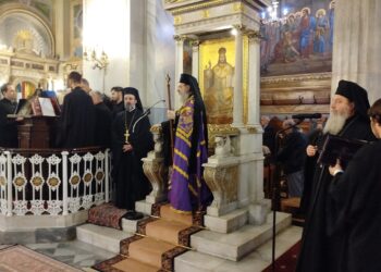 Ο π. Νικόδημος Αθανασίου στον Κατανυκτικό Εσπερινό της Πάτρας