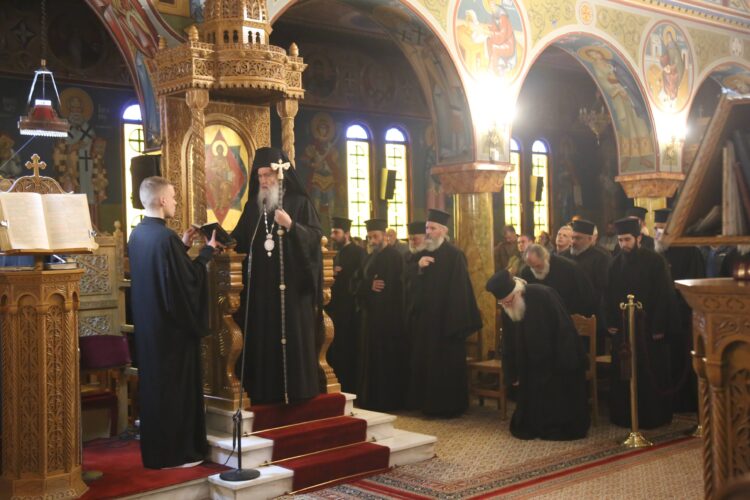 ΣΤ΄ Κατανυκτικός Ἑσπερινός στήν Ναύπακτο