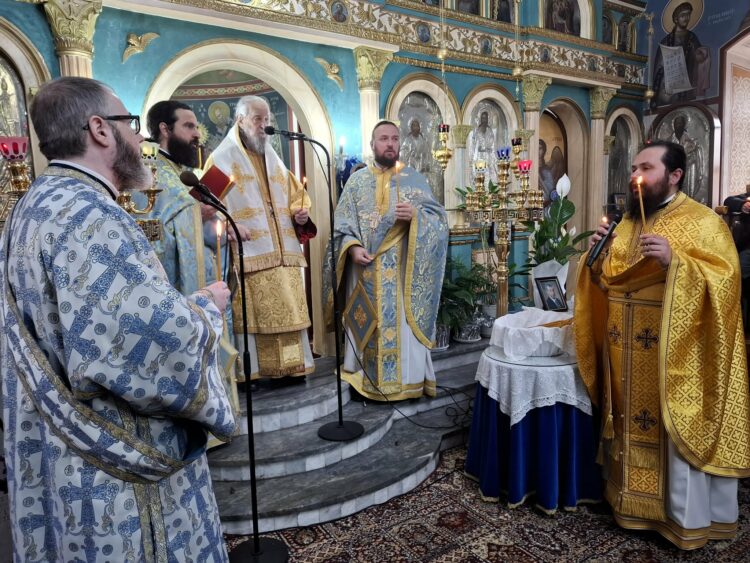 Δ’ Κυριακή των Νηστειών στη Μητρόπολη   Καρυστίας