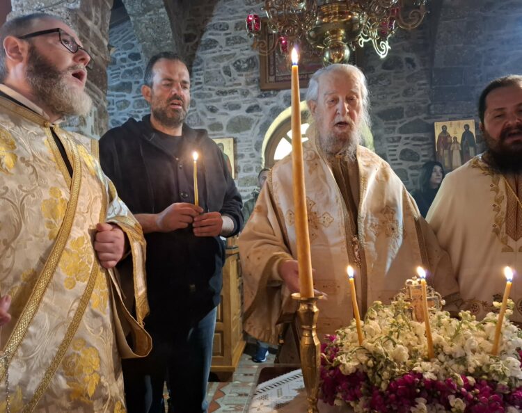 Κυριακή της Σταυροπροσκυνήσεως στην Ιερά Μονή Αγίου Χαραλάμπους –  Λευκών Αυλωναρίου