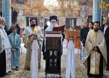 Κομπότι Άρτης: Σχολικός εκκλησιασμός στην Δ΄ Στάση των Χαιρετισμών