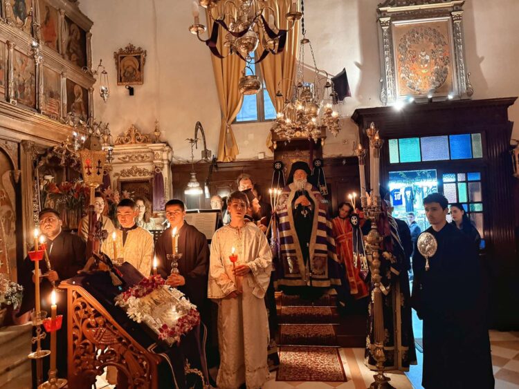 ΜΕΓΑΛΗ ΤΕΤΑΡΤΗ ΣΤΗΝ ΜΗΤΡΟΠΟΛΗ ΚΕΡΚΥΡΑΣ