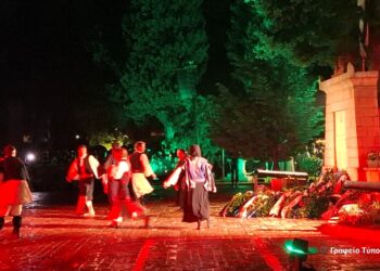 Νυχτερινό ευλαβικό προσκύνημα  στον Κήπο των Ηρώων στην Ι. Π. Μεσολογγίου