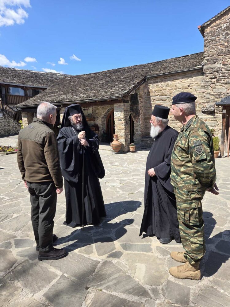 Εθιμοτυπική επίσκεψη Υφυπουργού Εθνικής Αμύνης στην Ιερά Μονή Μολυβδοσκεπάστου Κονίτσης