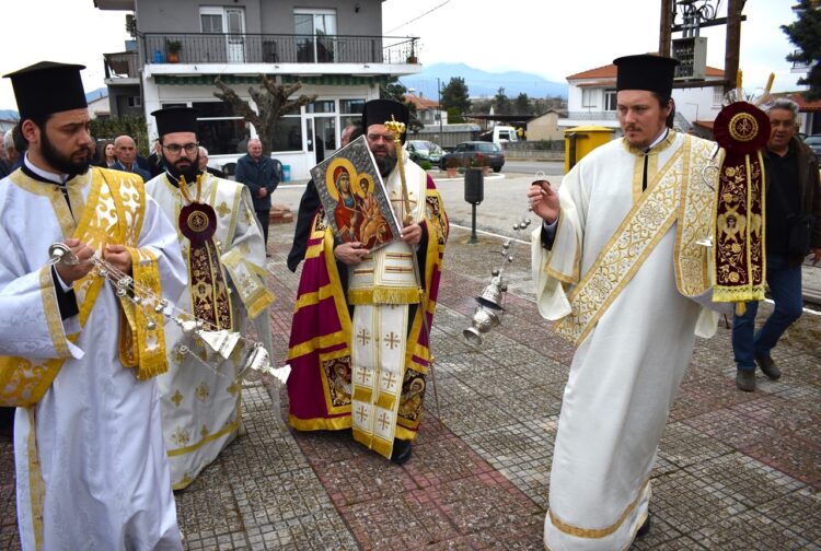 Η ΕΙΚΟΝΑ ΤΗΣ ΠΑΝΑΓΙΑΣ «ΓΙΑΤΡΙΣΣΑΣ» ΣΤΟ ΠΑΛΛΑΔΙΟ ΡΟΔΟΠΗΣ
