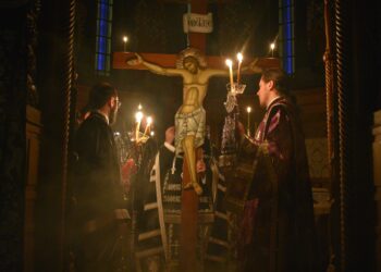 Η Ακολουθία των Αχράντων Παθών στην Κομοτηνή