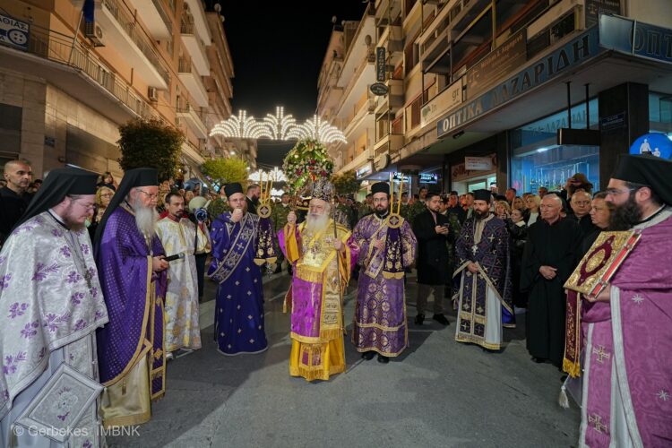 Ακολουθία του Επιταφίου Θρήνου στον Μητροπολιτικό Ναό της Βεροίας