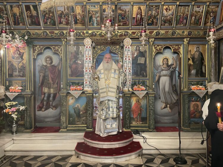 Η Διακαινήσιμος Εβδομάδα στην Ι. Μητρόπολη Κορίνθου