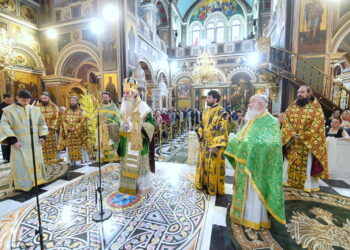 Η Κυριακή των Βαΐων στην Ιερά Μητρόπολη Πειραιώς.