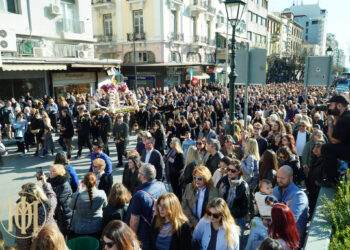 Η Ακολουθία του Επιταφίου στον Ενοριακό Ιερό Ναό Αγίου Μηνά του Ιστορικού Κέντρου της Θεσσαλονίκης