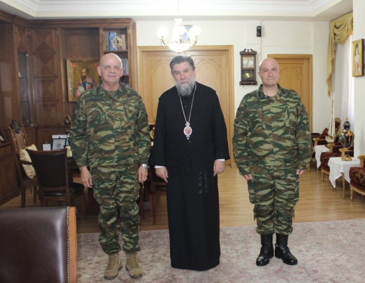 Εθιμοτυπική επίσκεψη του νέου Διοικητού της Α. Σ. Δ. Η. Μ.  στον Σεβ. Μητροπολίτη Σερρών